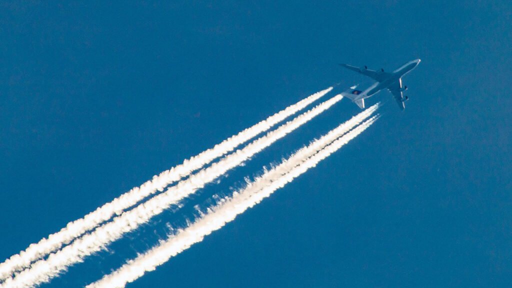 Picture of Contrails